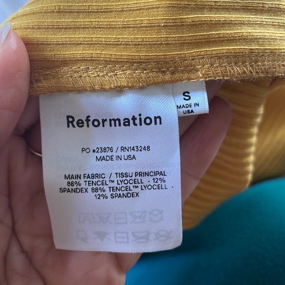 Reformation Formosa dress *discontinued color* - Picture 3 of 3